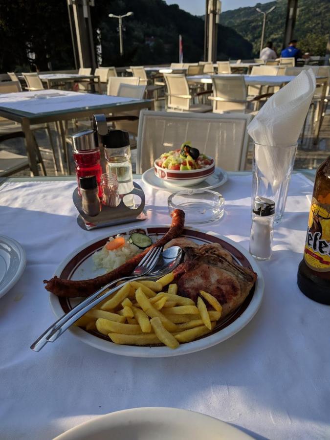 Motel Predejane Dış mekan fotoğraf